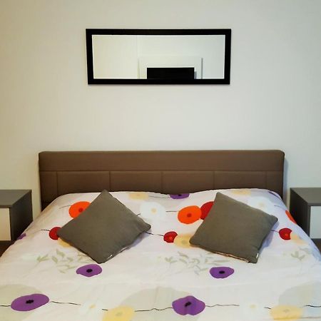 Bright & Cozy Pula公寓 外观 照片